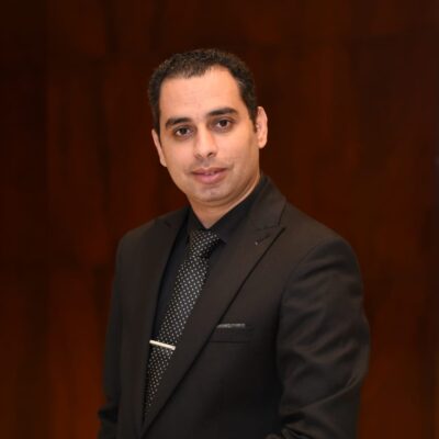 أحمد سمير - رئيس شركة ريادة لتطوير الأعمال