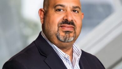 رامي كاطو - نائب رئيس خدمة العملاء في الشركة المصرية للاتصالات